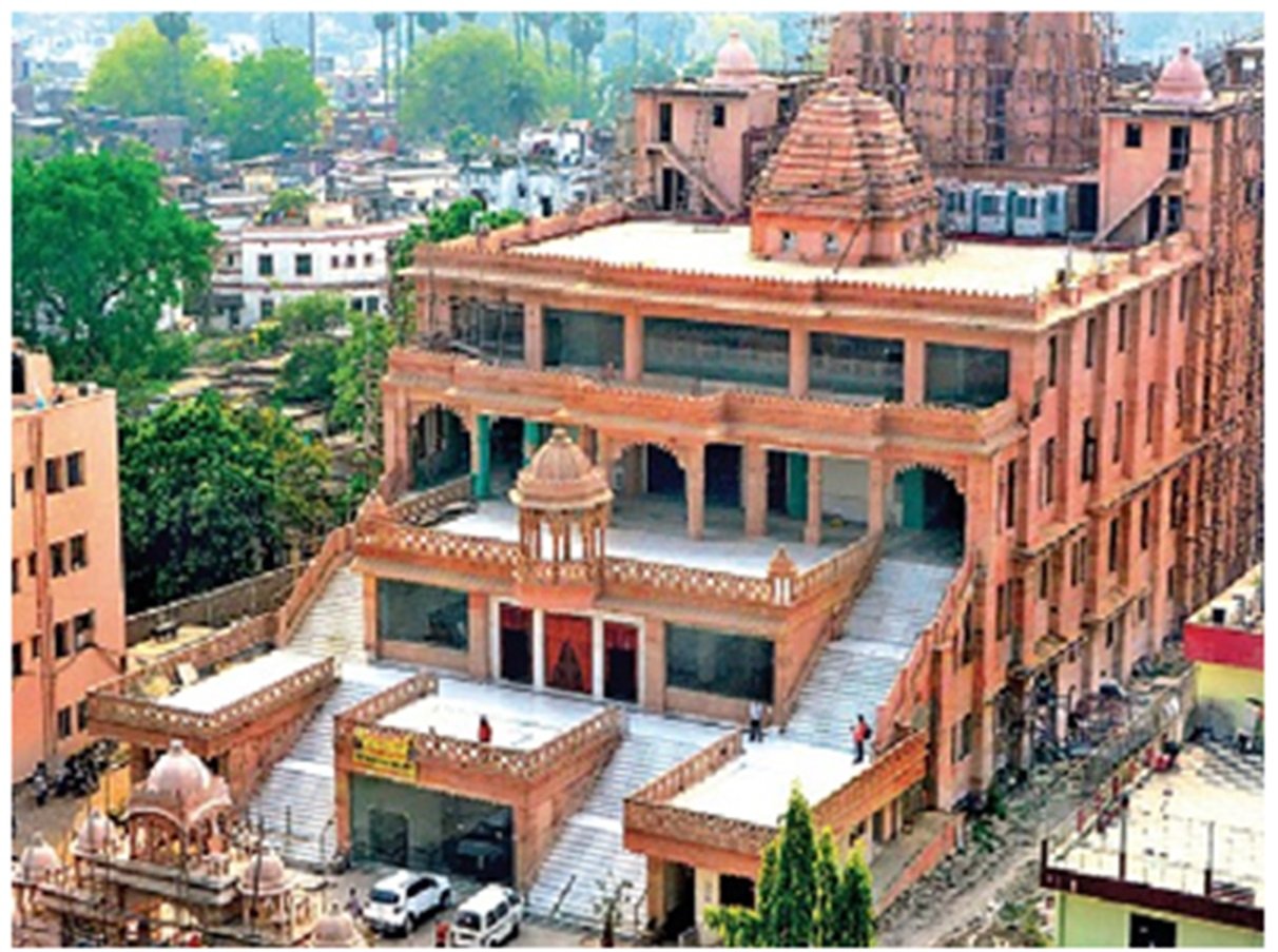 Isckon Temple Patna : पटना में ऐतिहासिक द्वारिकाधीश मंदिर की तर्ज पर बना इस्कॉन मंदिर